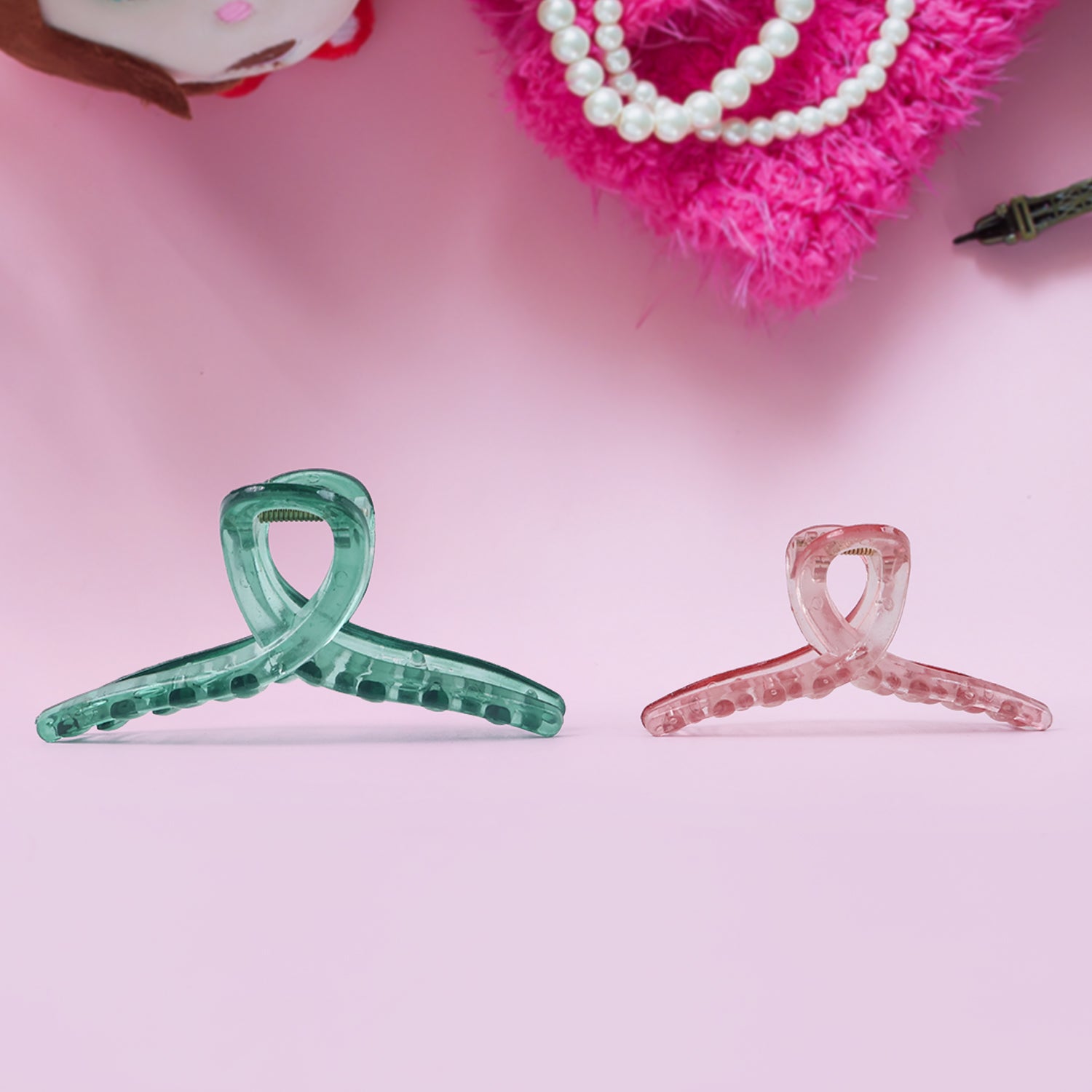 Hair Clutcher Clips (Mix Design Multicolor  12 Pc) Hair Clutcher Clips (Mix Design Multicolor  12 Pc)